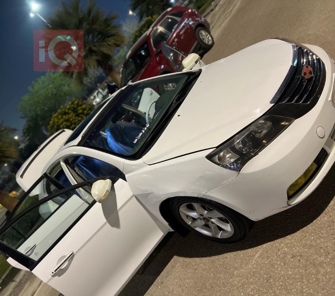 جیلی ئێم گراند EC7